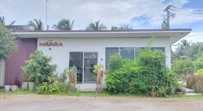 Navara Resort Чумфон Екстериор снимка